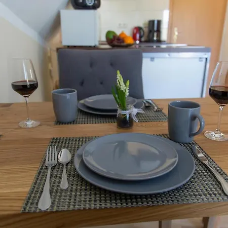 Kimi's House - *