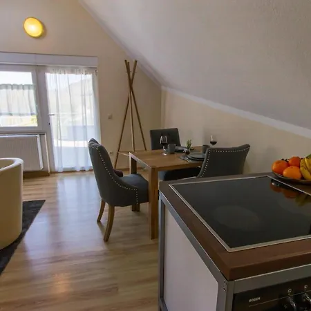 Kimi's House - *