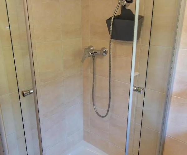 Kimi's House - * Burg (Bernkastel-Wittlich)