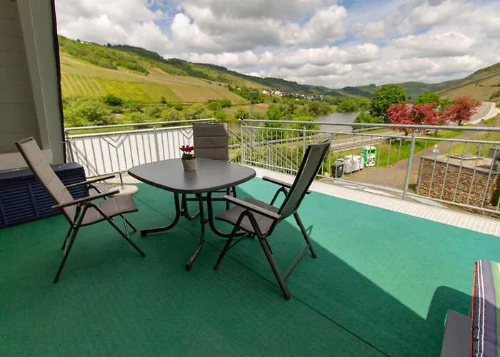 Kimi's House - * Burg (Bernkastel-Wittlich)